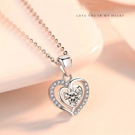 Sterling 925 Silver Hypoallergenic Necklace Exquisite Heart Design Sparkling Moissanite Inlaid Pendant Necklace With Gift Box Gift For Lovers