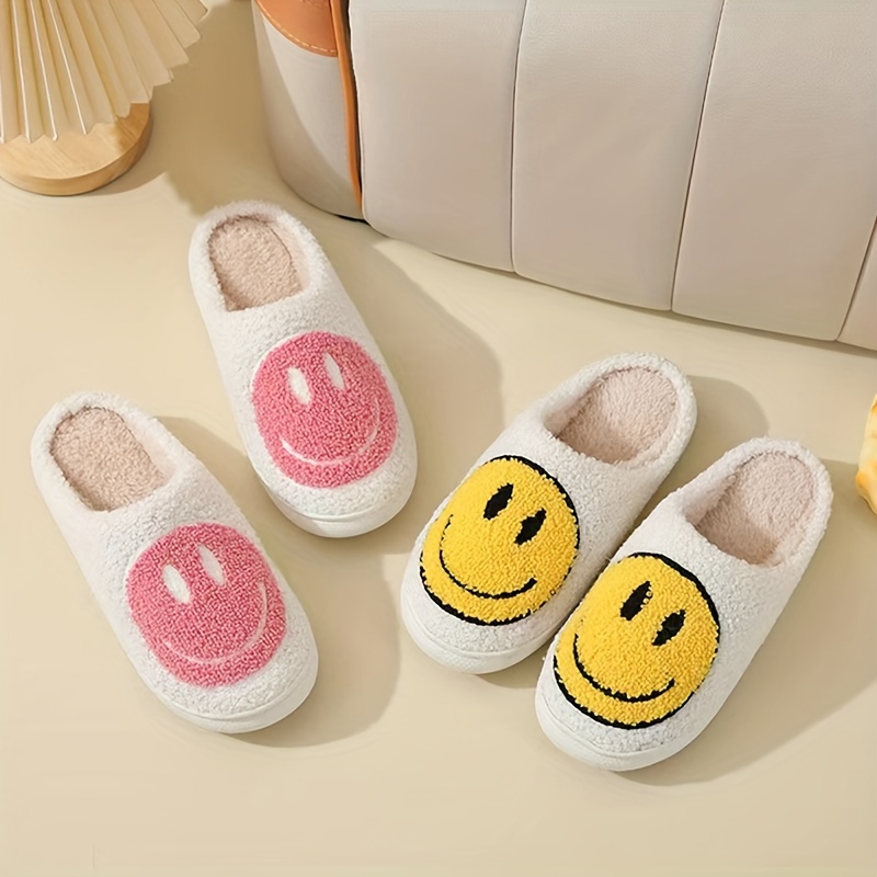 Smiley Face Graphic Design Lightweight Warm Home Slippers For Men, Breathable Fuzz Lined Indoor Slippers, Autumn And Winter details 9