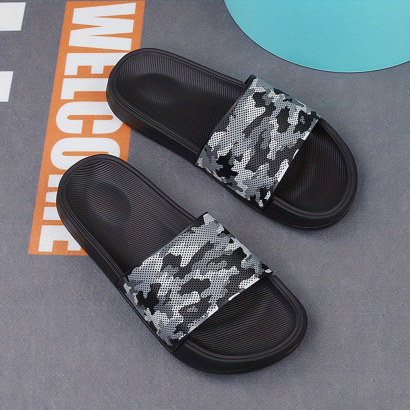 2023 summer new mens camouflage casual comfortable lightweight slippers for outdoor wear home slippers for mens shoes details 0