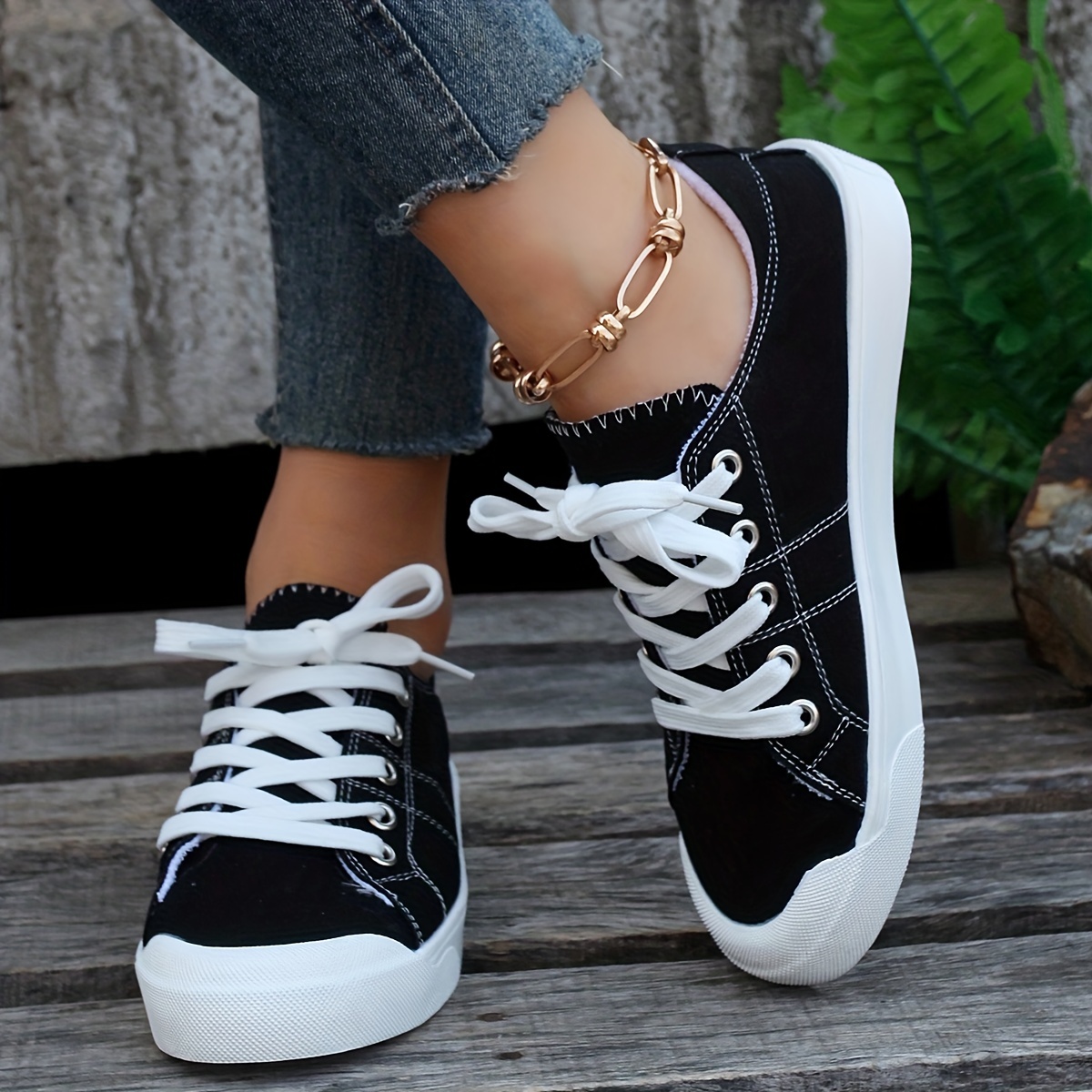 womens balck canvas shoes casual lace up flat sneakers womens comfy daily outdoor shoes details 2